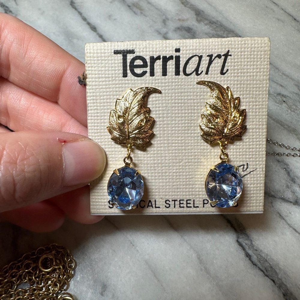 New Vintage Old Stock Rhinestone Earrings